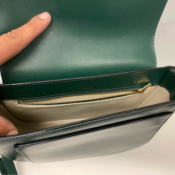 NWT VALEXTRA green LEATHER TWIST CROSSBODY handbag bag - Picture 14 of 14
